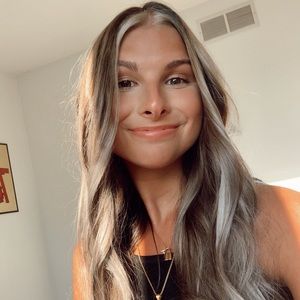 Meet your Posher, Alissa